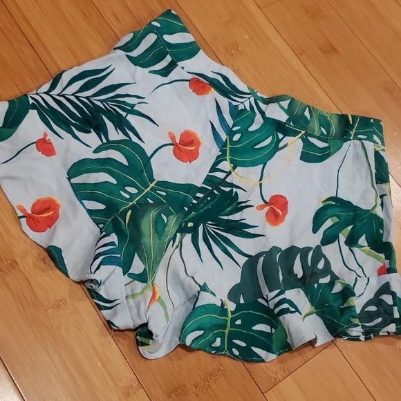 Zara Tropical Print Shorts - Picture 5 of 6